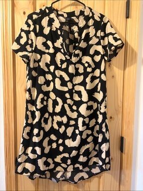 SHEIN Black & Cream Animal Print Short Sleeve Midi Dress